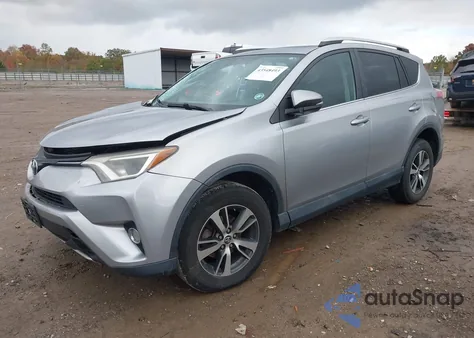 2016 Toyota Rav4 Xle z USA, uszkodzony, nr VIN 2T3WFREV7GW254649